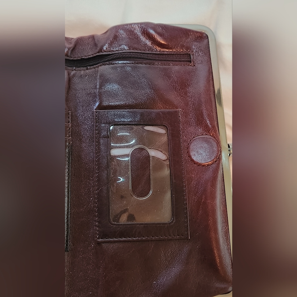 Hobo International Lauren‎ Wallet Mahogany - Picture 6 of 10